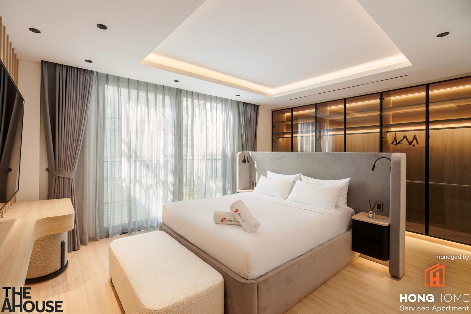 The Ahouse High-end Interior Design Building Căn hộ TP. Hồ Chí Minh