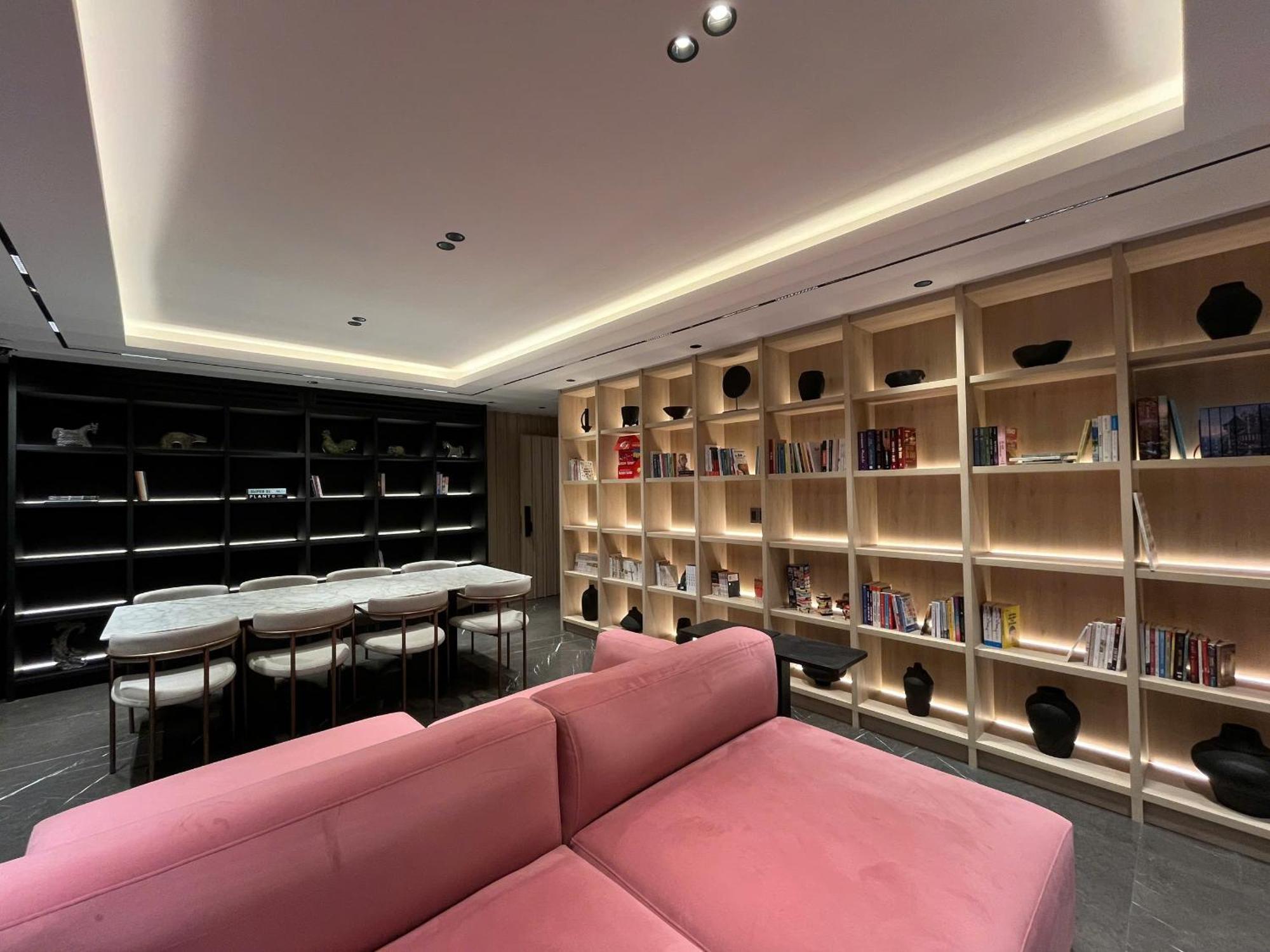 The Ahouse High-end Interior Design Building TP. Hồ Chí Minh